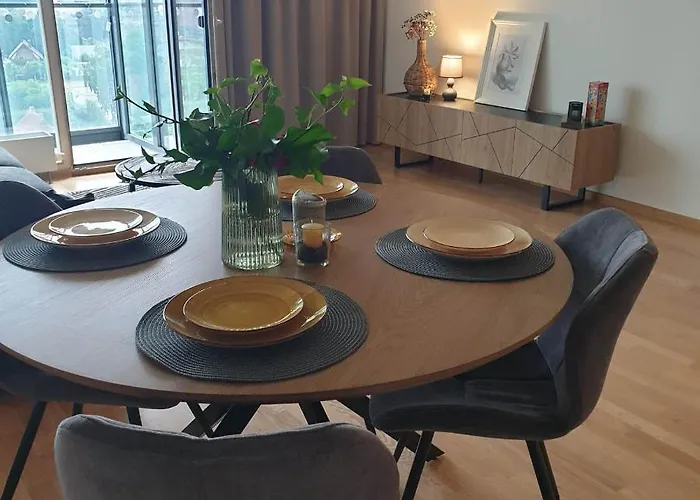 Stunning View Near Ferry To Smiltyne Appartamento *